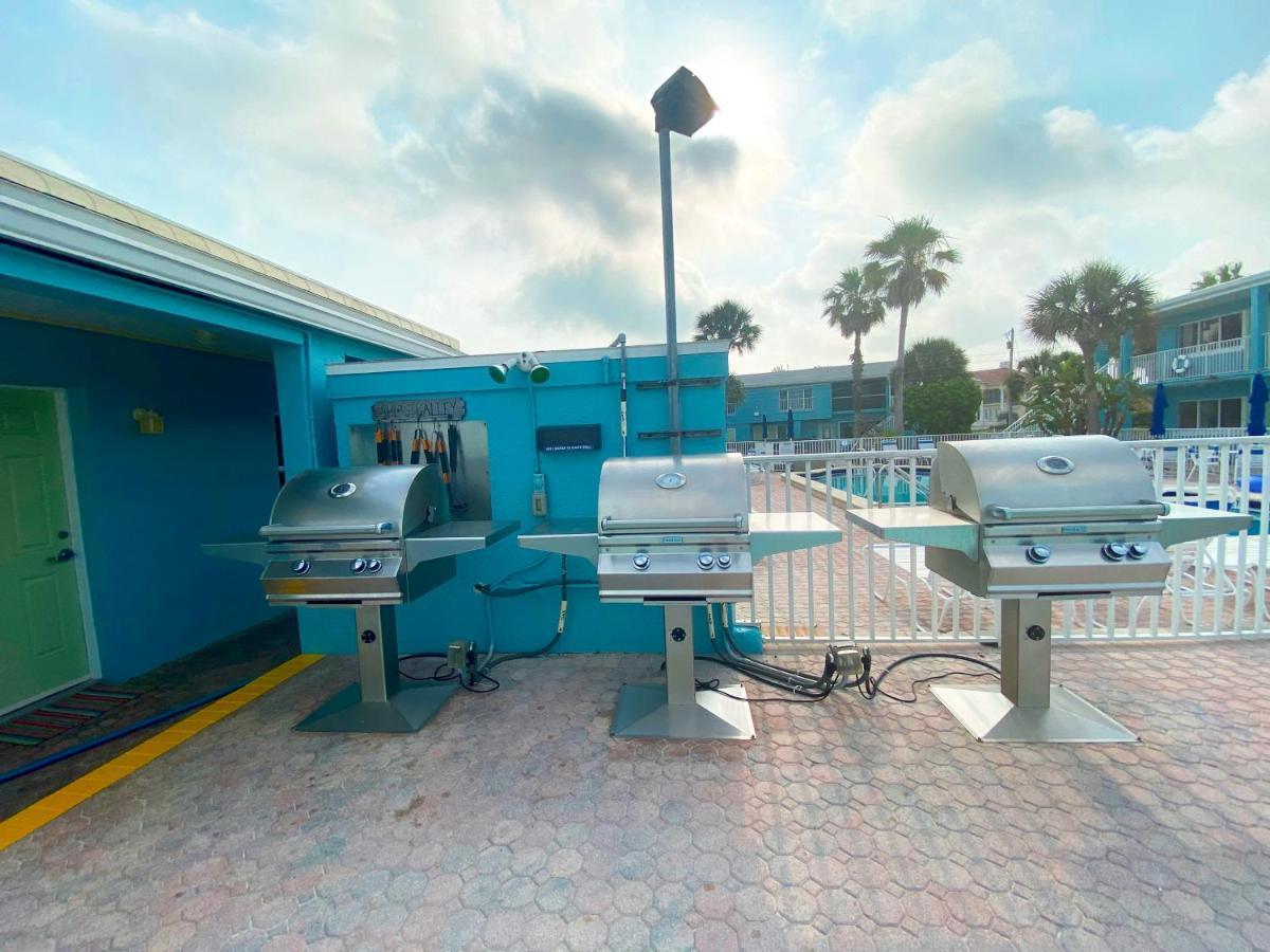 Nautical Watch Aparthotel Belleair Beach ภายนอก รูปภาพ