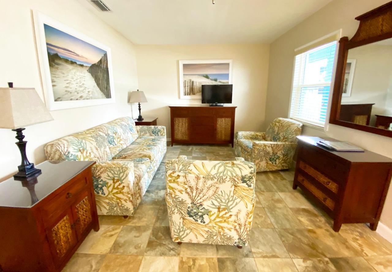 Nautical Watch Aparthotel Belleair Beach ภายนอก รูปภาพ