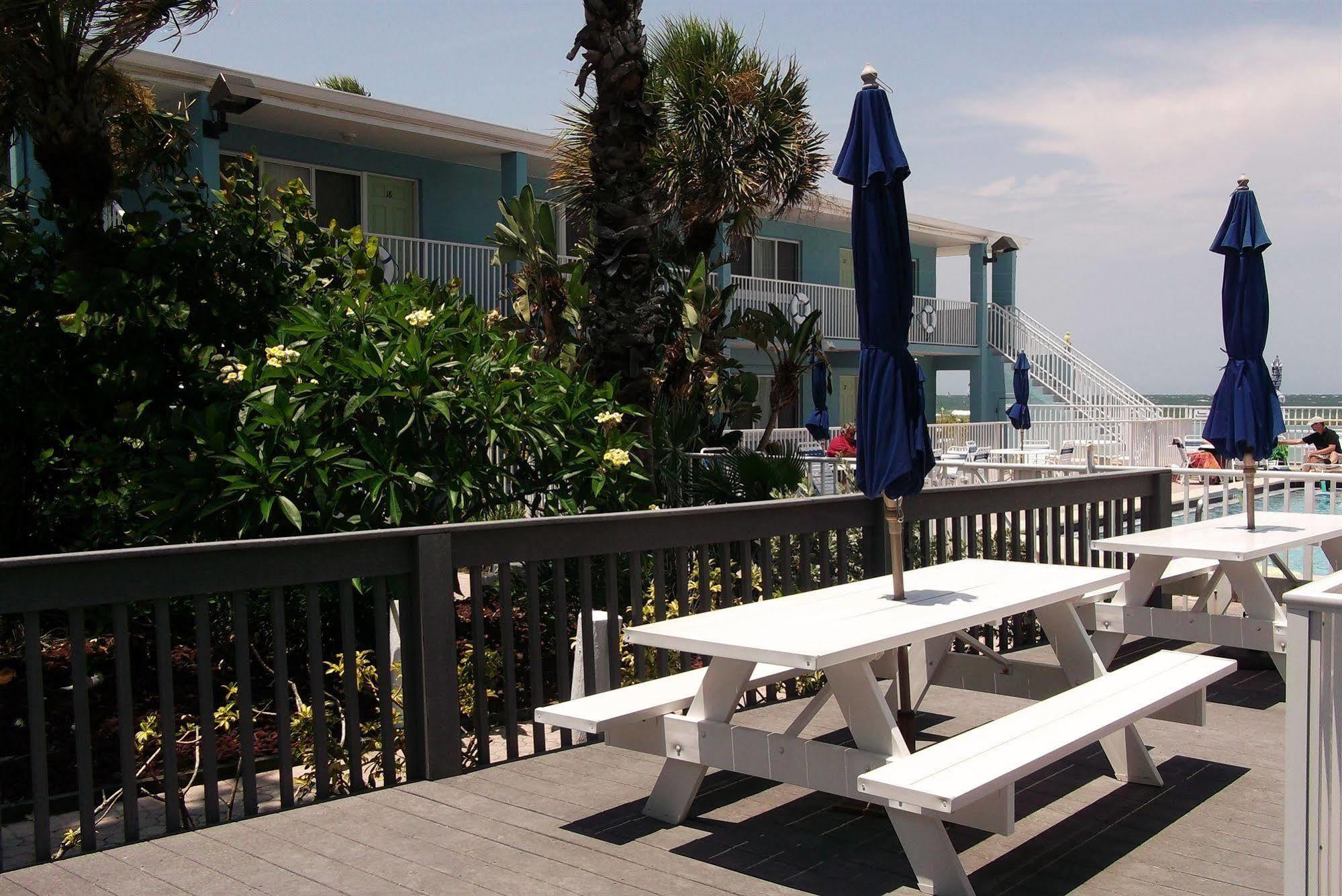 Nautical Watch Aparthotel Belleair Beach ภายนอก รูปภาพ